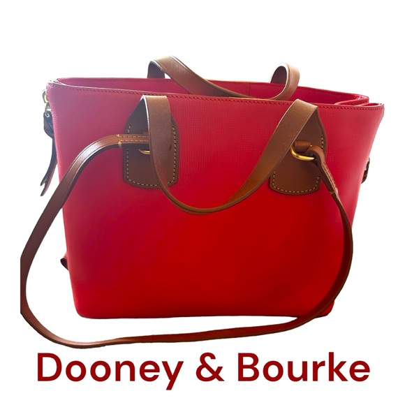 Dooney & Bourke LEATHER Shoulder Bag or Tote in GERANIUM. EXQUISITE QUALITY. - Picture 4 of 12